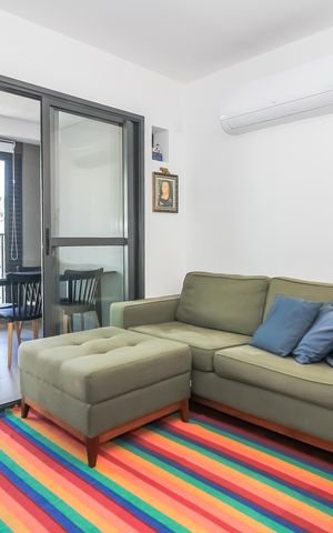 Apartamento à venda com 70m², 2 quartos e 1 vaga Apartamento à venda com 70m², 2 quartos e 1 vagaSala