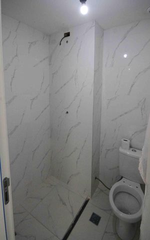 Apartamento à venda com 38m², 2 quartos e sem vaga Apartamento à venda com 38m², 2 quartos e sem vagaBanheiro