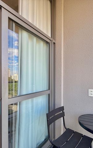 Apartamento à venda com 27m², 1 quarto e sem vaga Apartamento à venda com 27m², 1 quarto e sem vagaSacada