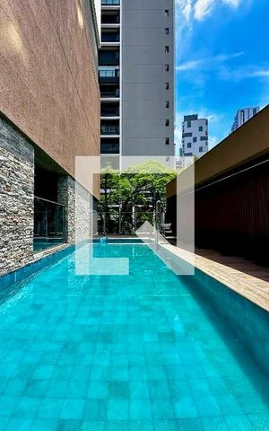 Apartamento à venda com 27m², 1 quarto e sem vaga Apartamento à venda com 27m², 1 quarto e sem vagaPiscina