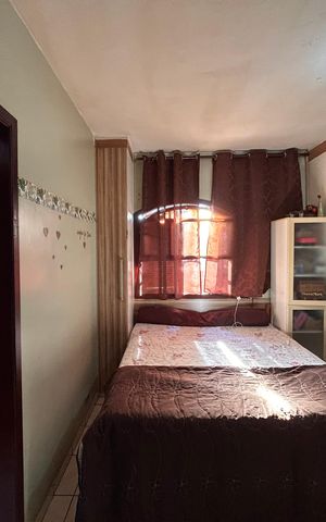 Casa à venda com 240m², 3 quartos e 3 vagas Casa à venda com 240m², 3 quartos e 3 vagasQuarto 1 - suíte 1