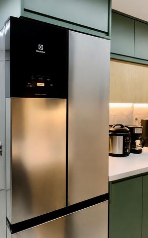 Apartamento à venda com 106m², 3 quartos e 2 vagas Apartamento à venda com 106m², 3 quartos e 2 vagasCozinha
