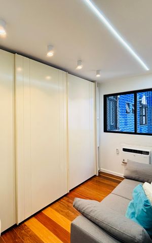 Apartamento à venda com 106m², 3 quartos e 2 vagas Apartamento à venda com 106m², 3 quartos e 2 vagasQuarto 2