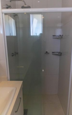 Apartamento para alugar com 180m², 4 quartos e 3 vagas Apartamento para alugar com 180m², 4 quartos e 3 vagasBanheiro da Suíte 2