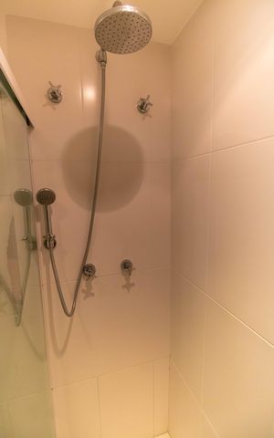 Apartamento para alugar com 180m², 4 quartos e 3 vagas Apartamento para alugar com 180m², 4 quartos e 3 vagasBanheiro Social