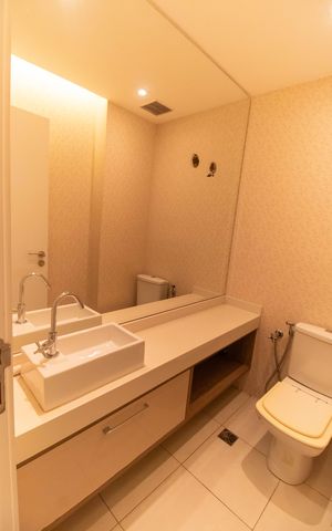 Apartamento para alugar com 180m², 4 quartos e 3 vagas Apartamento para alugar com 180m², 4 quartos e 3 vagasLavabo