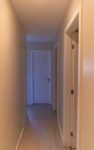 Apartamento para alugar com 180m², 4 quartos e 3 vagas Apartamento para alugar com 180m², 4 quartos e 3 vagasCorredor