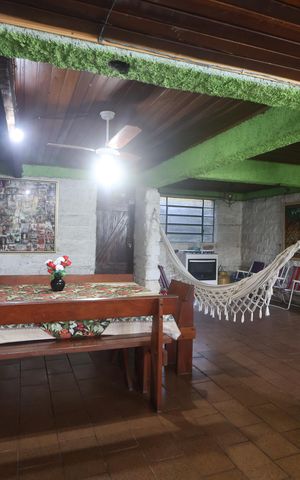 Casa à venda com 182m², 3 quartos e 3 vagasEspaço Gourmet