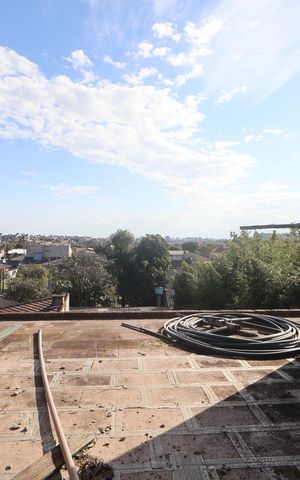 Casa à venda com 182m², 3 quartos e 3 vagasVista
