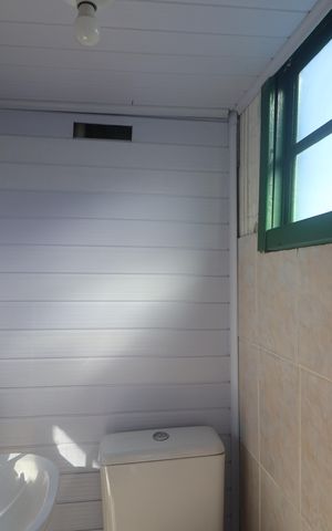 Casa à venda com 182m², 3 quartos e 3 vagasLavabo