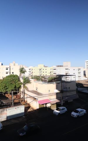 Apartamento para alugar com 82m², 3 quartos e 2 vagasVista