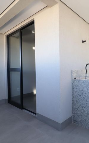 Apartamento para alugar com 82m², 3 quartos e 2 vagasVaranda