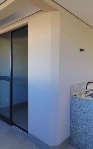 Apartamento para alugar com 82m², 3 quartos e 2 vagasVaranda