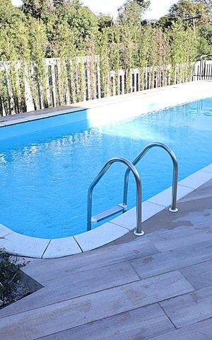 Apartamento à venda com 45m², 2 quartos e 1 vagaÁrea comum - Piscina