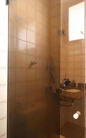 Apartamento à venda com 62m², 2 quartos e 1 vagaBanheiro 