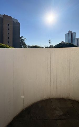 Apartamento para alugar com 40m², 1 quarto e 1 vaga Apartamento para alugar com 40m², 1 quarto e 1 vagaSacada - Suíte