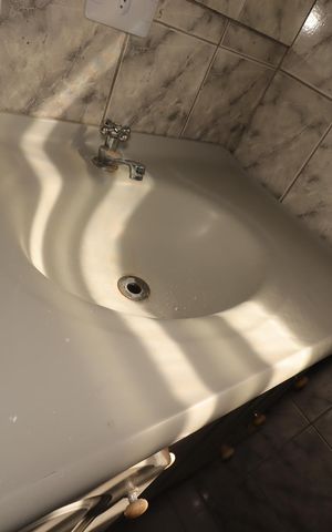 Casa para alugar com 60m², 1 quarto e 1 vagaBanheiro - Pia