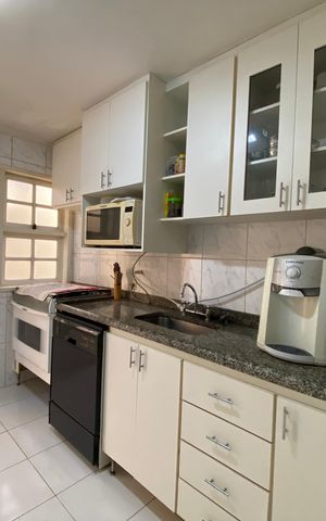 Casa de condomínio para alugar com 156m², 3 quartos e 2 vagas Casa de condomínio para alugar com 156m², 3 quartos e 2 vagasCozinha
