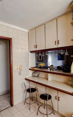 Apartamento à venda com 56m², 2 quartos e 1 vagaCozinha