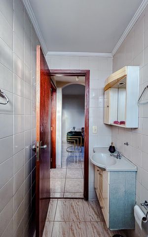 Apartamento à venda com 56m², 2 quartos e 1 vagaBanheiro