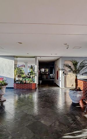 Apartamento à venda com 56m², 2 quartos e 1 vagaHall de entrada