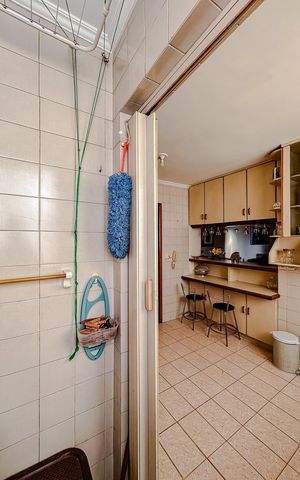 Apartamento à venda com 56m², 2 quartos e 1 vagaÁrea de Serviço
