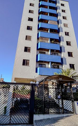 Apartamento à venda com 56m², 2 quartos e 1 vagaFachada com Plaquinha
