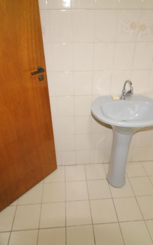 Apartamento à venda com 92m², 3 quartos e 2 vagasBanheiro social