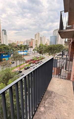 Apartamento à venda com 28m², 1 quarto e sem vaga Apartamento à venda com 28m², 1 quarto e sem vagaVaranda