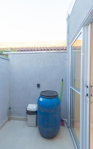 Casa de condomínio para alugar com 187m², 2 quartos e 2 vagas