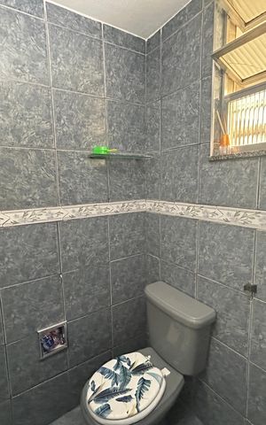 Apartamento para alugar com 60m², 1 quarto e sem vagaBanheiro