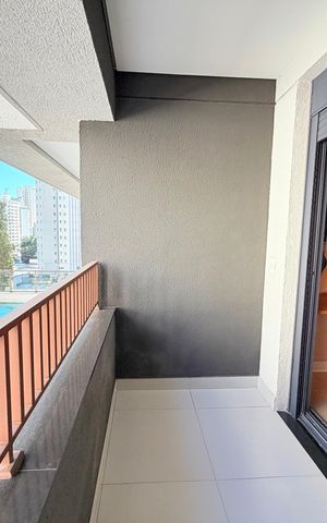 Studio para alugar com 27m², 1 quarto e sem vaga Studio para alugar com 27m², 1 quarto e sem vagaVaranda