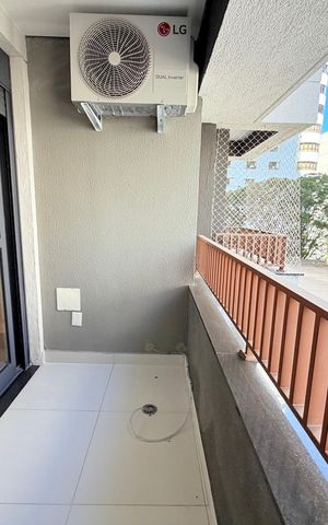 Studio para alugar com 27m², 1 quarto e sem vaga Studio para alugar com 27m², 1 quarto e sem vagaVaranda