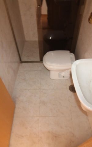 Apartamento à venda com 82m², 3 quartos e 2 vagasBanheiro social