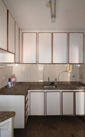 Apartamento à venda com 82m², 3 quartos e 2 vagasCozinha/Área de Serviço