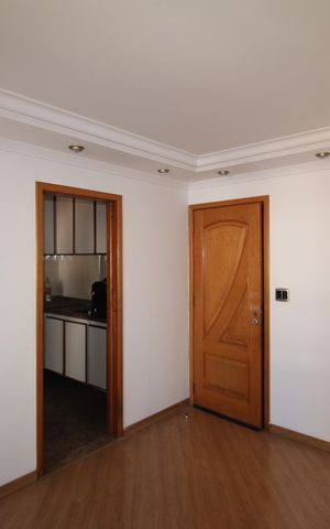 Apartamento à venda com 82m², 3 quartos e 2 vagasSala