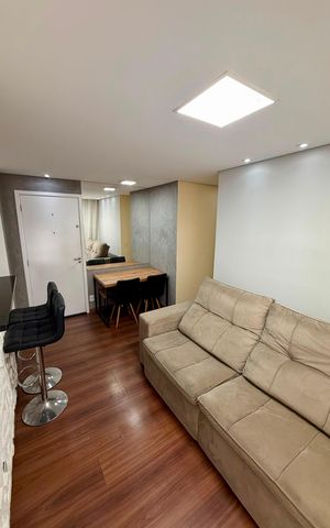 Apartamento à venda com 46m², 2 quartos e 1 vaga Apartamento à venda com 46m², 2 quartos e 1 vagaSala/cozinha
