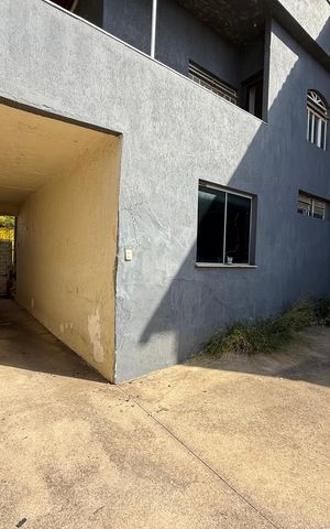 Casa à venda com 360m², 4 quartos e 3 vagasÁrea externa 