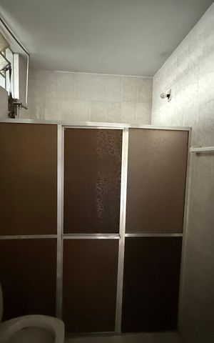 Casa à venda com 360m², 4 quartos e 3 vagasBanheiro de serviço
