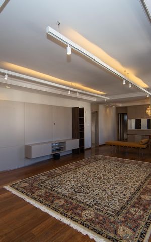 Apartamento à venda com 400m², 5 quartos e 2 vagas Apartamento à venda com 400m², 5 quartos e 2 vagasSALA