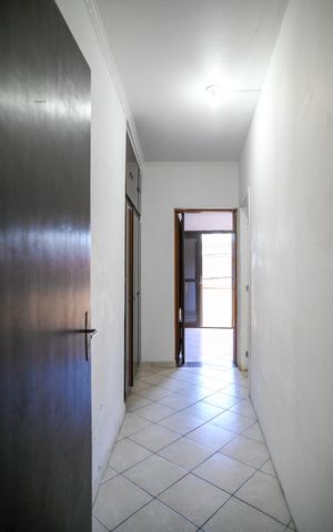Casa para alugar com 100m², 2 quartos e 1 vaga Casa para alugar com 100m², 2 quartos e 1 vagaCorredor