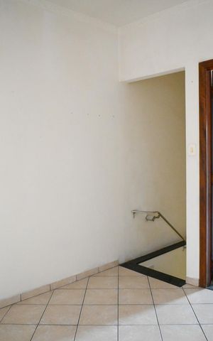 Casa para alugar com 100m², 2 quartos e 1 vaga Casa para alugar com 100m², 2 quartos e 1 vagaSala 2