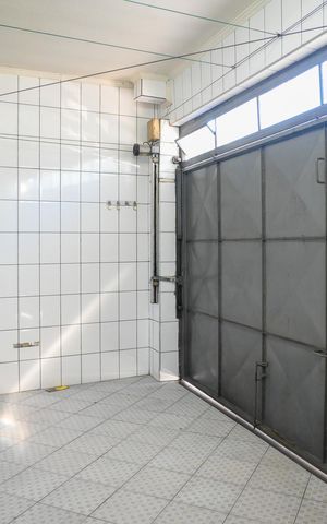 Casa para alugar com 100m², 2 quartos e 1 vaga Casa para alugar com 100m², 2 quartos e 1 vagaGaragem
