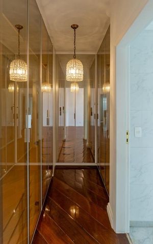 Apartamento à venda com 209m², 4 quartos e 3 vagas Apartamento à venda com 209m², 4 quartos e 3 vagasQuarto