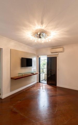 Apartamento à venda com 209m², 4 quartos e 3 vagas Apartamento à venda com 209m², 4 quartos e 3 vagasQuarto