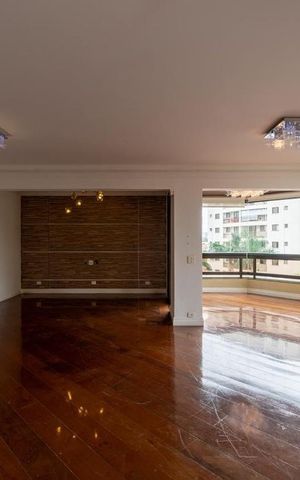 Apartamento à venda com 209m², 4 quartos e 3 vagas Apartamento à venda com 209m², 4 quartos e 3 vagasSala