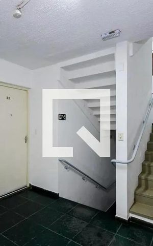 Apartamento para alugar com 42m², 2 quartos e 1 vaga Apartamento para alugar com 42m², 2 quartos e 1 vagaHall de entrada