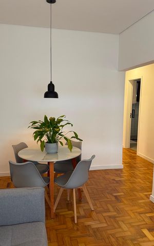 Apartamento à venda com 60m², 1 quarto e sem vaga Apartamento à venda com 60m², 1 quarto e sem vagaSala