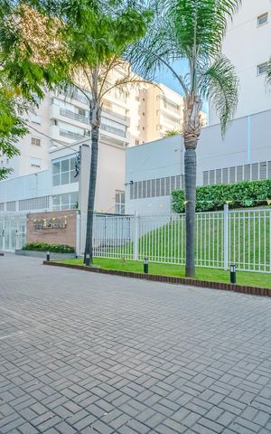 Apartamento à venda com 75m², 2 quartos e 2 vagas Apartamento à venda com 75m², 2 quartos e 2 vagasFachada e portaria