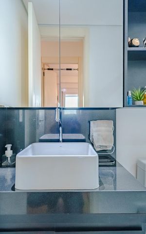 Apartamento à venda com 75m², 2 quartos e 2 vagas Apartamento à venda com 75m², 2 quartos e 2 vagasBanheiro